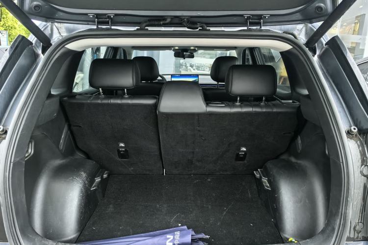 Used AION V 2024 Aion Tyrannosaurus 650 Smart Premium Edition Interior 10
