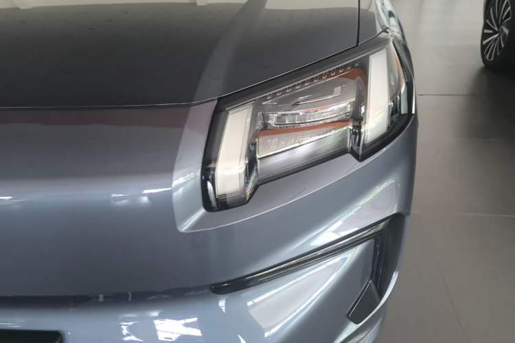 Used AION V 2024 Aion Tyrannosaurus 520 Intelligent Premium Edition Left Front Headlight