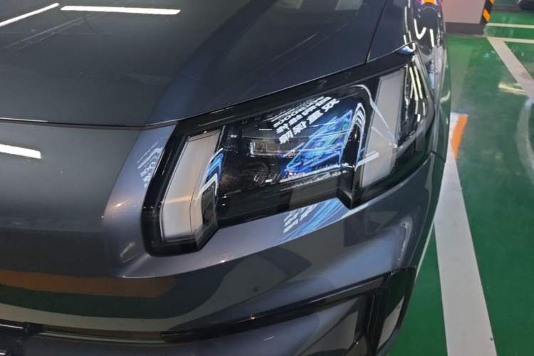 Used AION V 2024 Aion Tyrannosaurus 520 Smart Luxury Edition Left Front Headlight