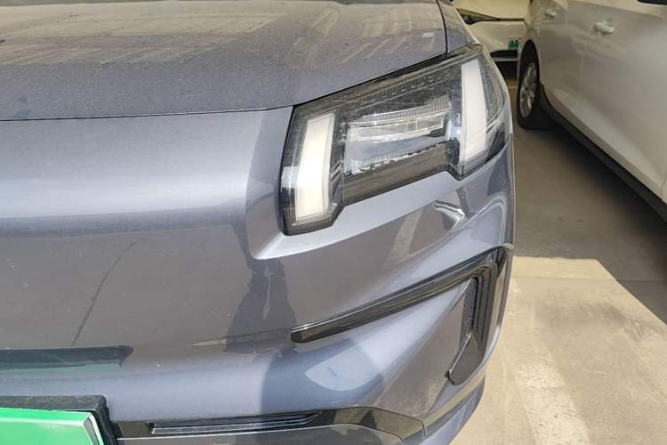 Used AION V 2024 Aion Tyrannosaurus 650 Smart Luxury Edition Left Front Headlight