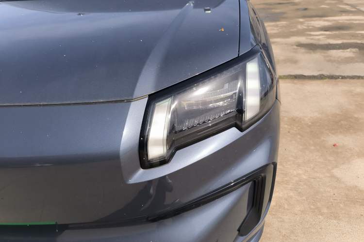Used AION V 2024 Aion Tyrannosaurus 650 Smart Luxury Edition Left Front Headlight