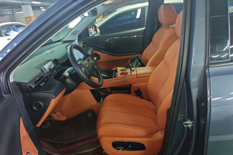Used AION V 2024 Aion Tyrannosaurus 520 Smart Luxury Edition Left Front Seat