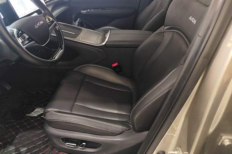 Used AION V 2024 Plus 70 Star Edition Lithium Iron Phosphate Left Front Seat