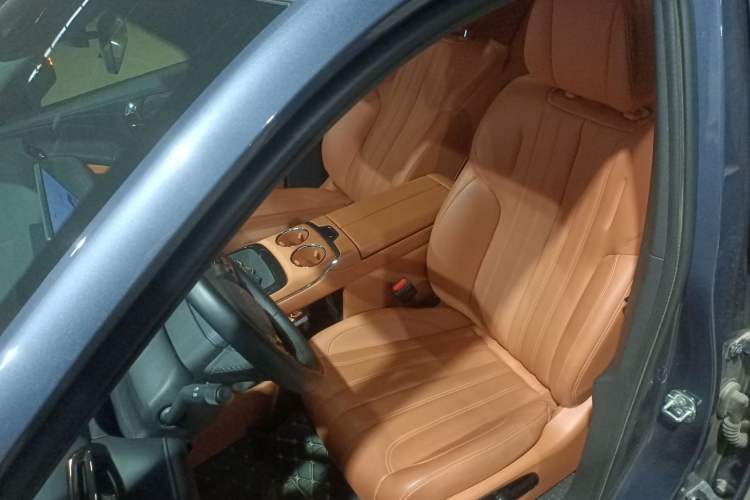 Used AION V 2024 Aion Tyrannosaurus 650 Smart Premium Edition Left Front Seat