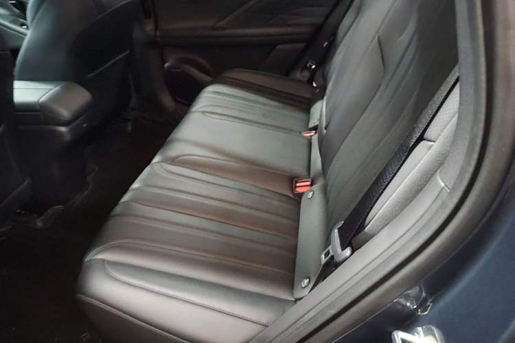 Used AION V 2024 Aion Tyrannosaurus 650 Smart Premium Edition Left Rear Seat