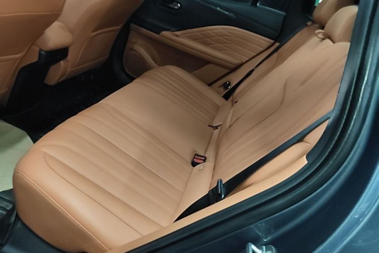 Used AION V 2024 Aion Tyrannosaurus 650 Smart Luxury Edition Left Rear Seat