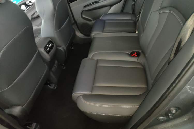 Used AION V 2024 Plus 70 Star Edition Lithium Iron Phosphate Left Rear Seat