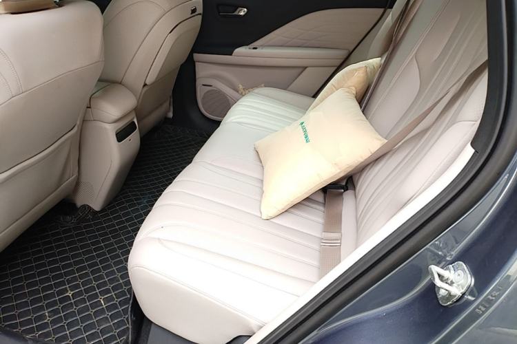 Used AION V 2024 Aion Tyrannosaurus 650 LiDAR Edition Left Rear Seat