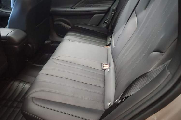 Used AION V 2024 Aion Tyrannosaurus 520 Intelligent Premium Edition Left Rear Seat