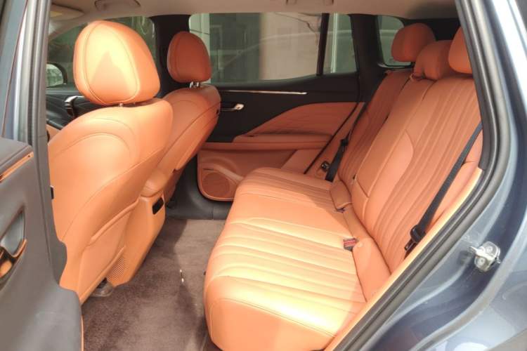 Used AION V 2024 Aion Tyrannosaurus 650 LiDAR Edition Left Rear Seat