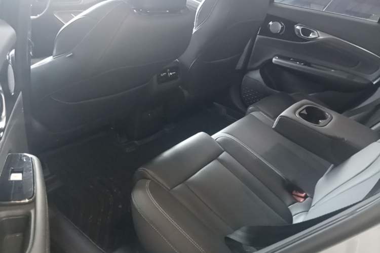 Used AION V 2024 Plus 70 Ultra-Charging Version Ternary Lithium Left Rear Seat