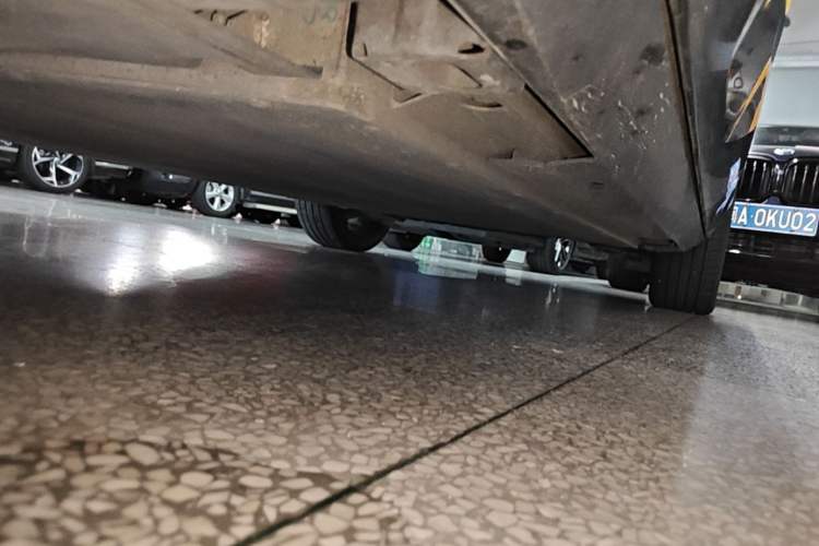 Used AION V 2024 Aion Tyrannosaurus 520 Smart Luxury Edition Left Side Sill