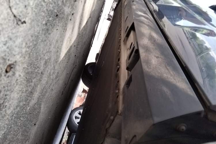 Used AION V 2024 Aion Tyrannosaurus 650 Smart Luxury Edition Left Side Sill