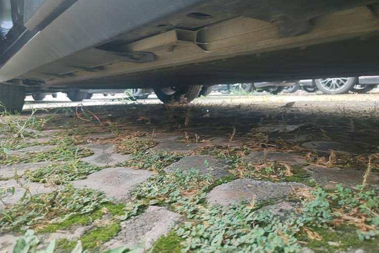Used AION V 2024 Plus 70 Tech Edition Lithium Iron Phosphate Left Side Sill