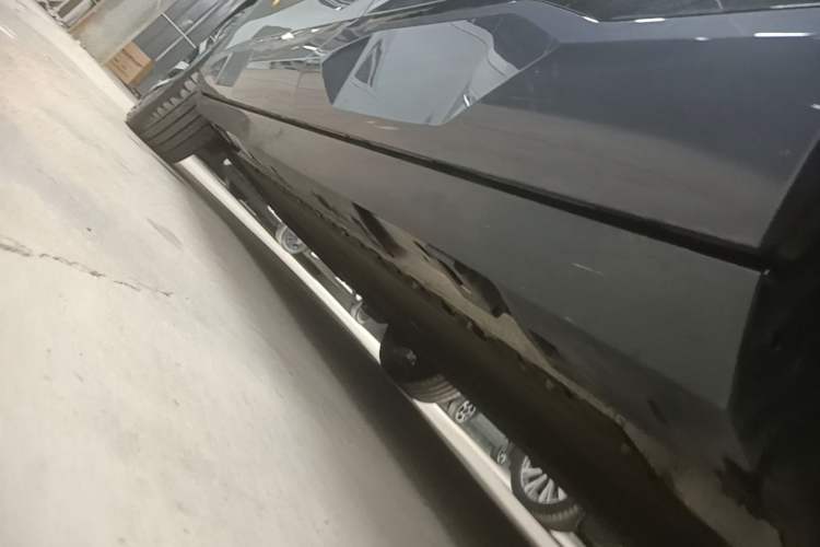 Used AION V 2024 Aion Tyrannosaurus 650 LiDAR Edition Left Side Sill
