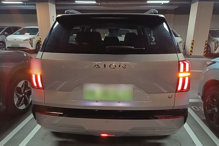 Used AION V 2024 Aion Tyrannosaurus 650 Smart Luxury Edition Rear