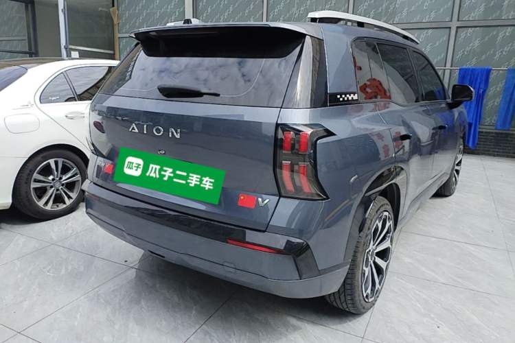 Used AION V 2024 Aion Tyrannosaurus 650 LiDAR Edition Rear Right 45 Deg