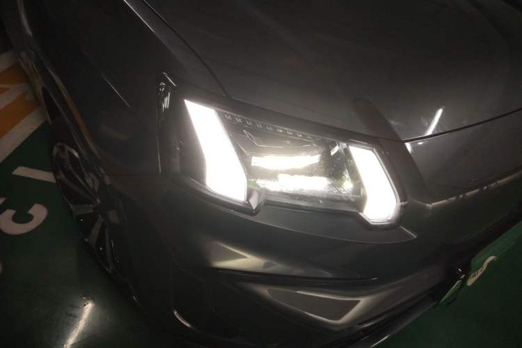 Used AION V 2024 Aion Tyrannosaurus 520 Smart Luxury Edition Right Front Headlight