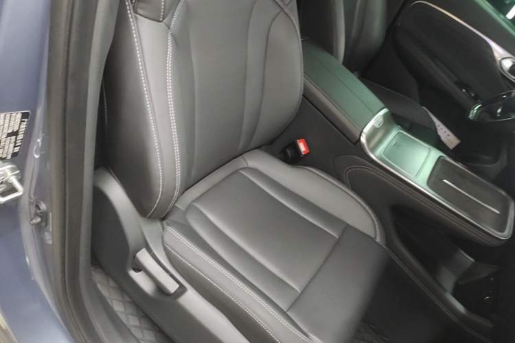 Used AION V 2024 Plus 70 Star Edition Ternary Lithium Right Front Seat