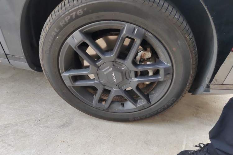 Used AION V 2024 Aion Tyrannosaurus 520 Smart Enjoy Edition Right Front Wheel Hub