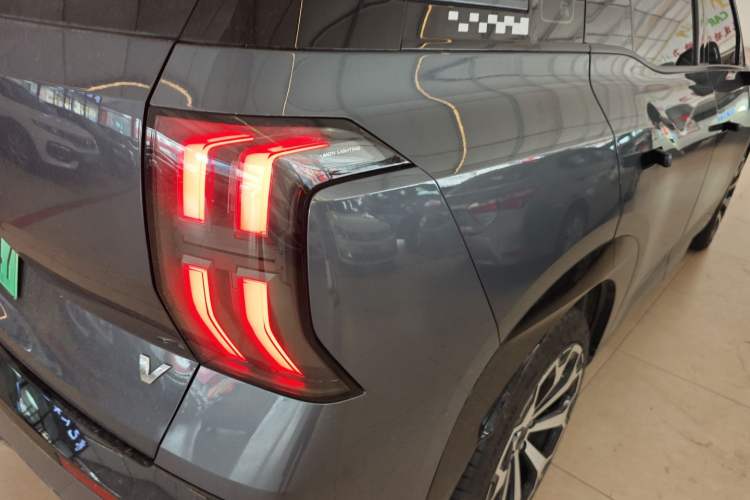 Used AION V 2024 Aion Tyrannosaurus 520 Intelligent Premium Edition Right Rear Taillight