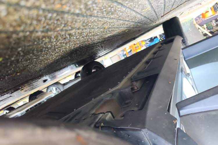 Used AION V 2024 Plus 70 Star Edition Lithium Iron Phosphate Right Side Sill