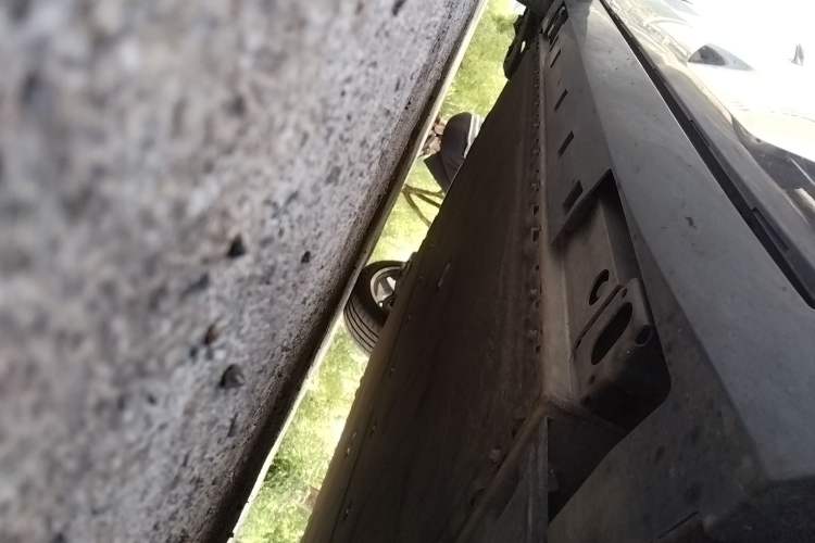 Used AION V 2024 Aion Tyrannosaurus 650 Smart Luxury Edition Right Side Sill