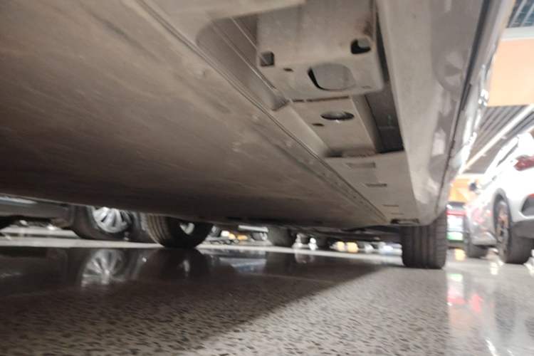 Used AION V 2024 Aion Tyrannosaurus 520 Intelligent Premium Edition Right Side Sill