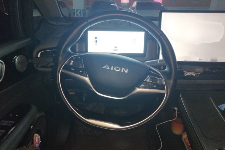 Used AION V 2024 Plus 70 Star Edition Lithium Iron Phosphate Steering Wheel