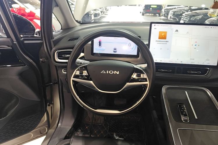 Used AION V 2024 Plus 70 Star Edition Lithium Iron Phosphate Steering Wheel