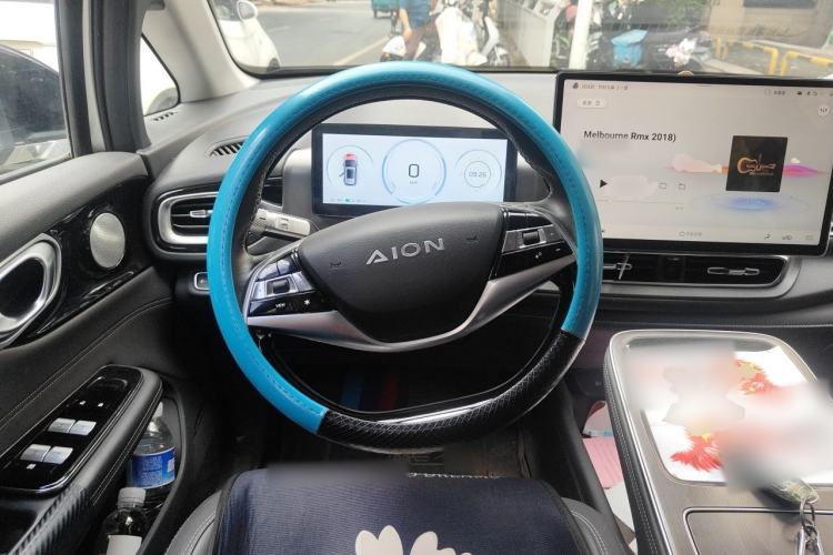 Used AION V 2024 Plus 70 Smart Edition Ternary Lithium Steering Wheel