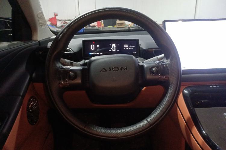 Used AION V 2024 Aion Tyrannosaurus 650 Smart Premium Edition Steering Wheel