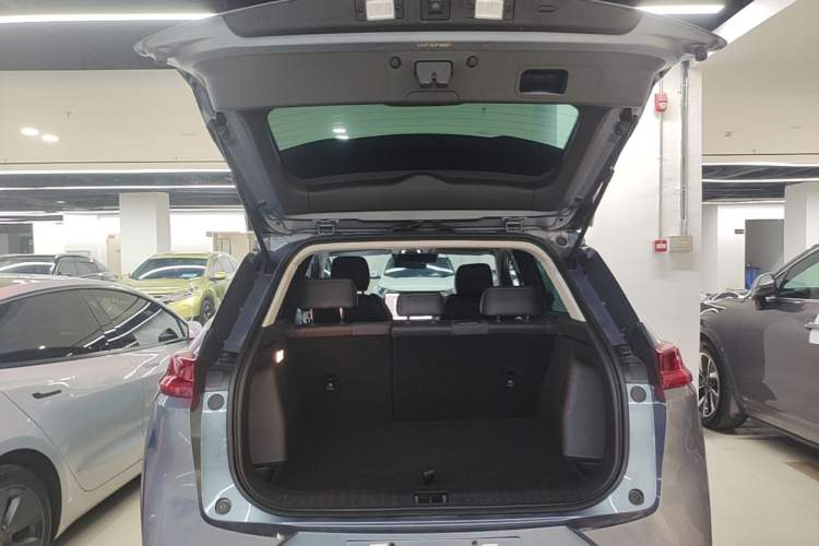 Used AION V 2024 Plus 70 Star Edition Ternary Lithium Trunk