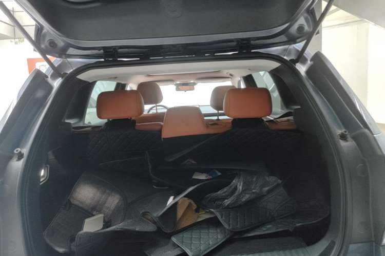 Used AION V 2024 Aion Tyrannosaurus 520 Smart Luxury Edition Trunk