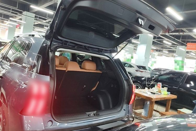 Used AION V 2024 Aion Tyrannosaurus 650 Smart Luxury Edition Trunk