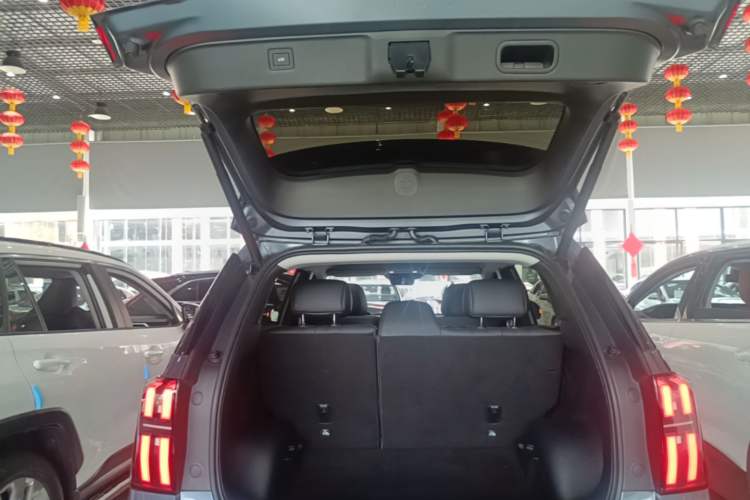Used AION V 2024 Aion Tyrannosaurus 650 LiDAR Edition Trunk
