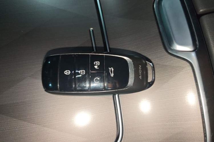 Used AION V 2024 Plus 70 Star Edition Lithium Iron Phosphate Vehicle Key