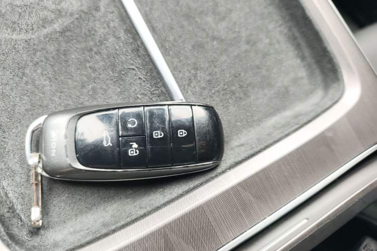 Used AION V 2024 Plus 70 Star Edition Lithium Iron Phosphate Vehicle Key
