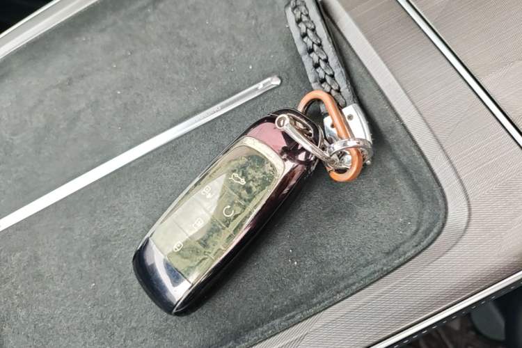 Used AION V 2024 Plus 80 Star Edition Ternary Lithium Vehicle Key