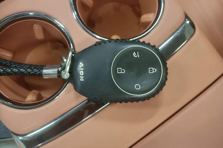 Used AION V 2024 Aion Tyrannosaurus 650 LiDAR Edition Vehicle Key