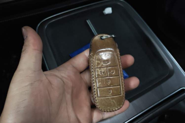 Used AION V 2024 Plus 70 Star Edition Lithium Iron Phosphate Vehicle Key