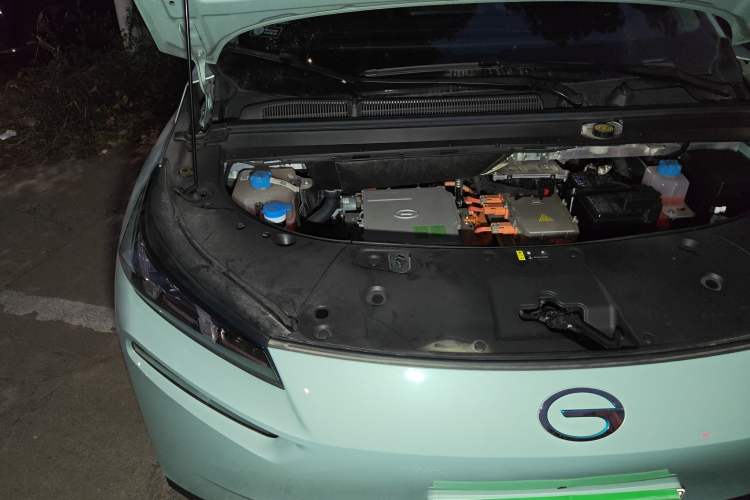 Used AION V 2024 Plus 80 Tech Edition Ternary Lithium Engine Bay Right