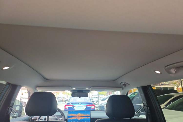 Used AION V 2024 Aion Tyrannosaurus 520 Smart Luxury Edition Headliner