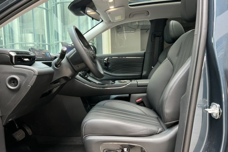 Used AION V 2024 Aion Tyrannosaurus 520 Smart Luxury Edition Interior 5