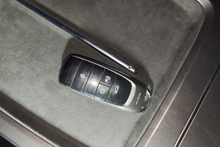 Used AION V 2024 Plus 80 Tech Edition Ternary Lithium Vehicle Key