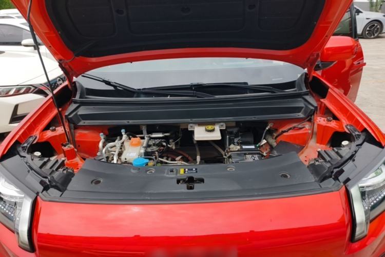 Used AION V 2024 Aion Tyrannosaurus 650 LiDAR Edition Engine Bay