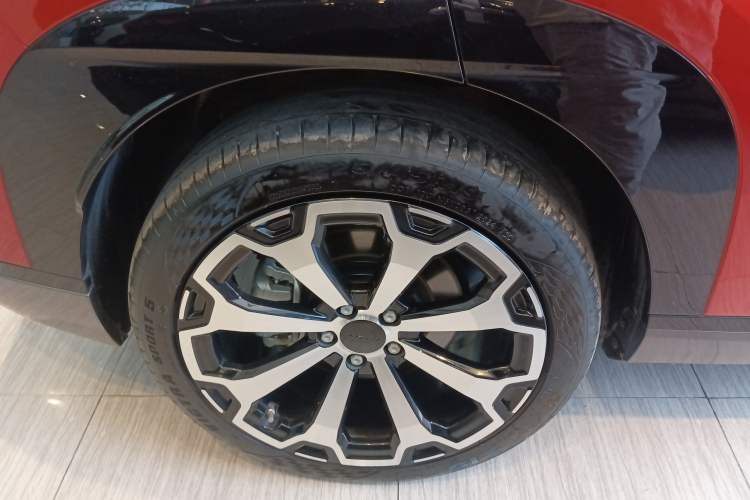 Used AION V 2024 Aion Tyrannosaurus 650 LiDAR Edition Exterior 8
