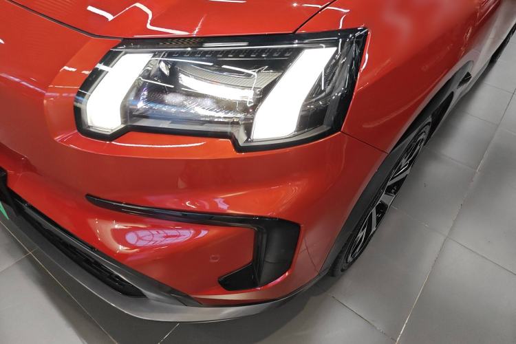 Used AION V 2024 Aion Tyrannosaurus 650 LiDAR Edition Left Front Headlight