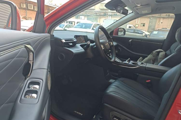 Used AION V 2024 Aion Tyrannosaurus 650 Smart Premium Edition Left Front Seat