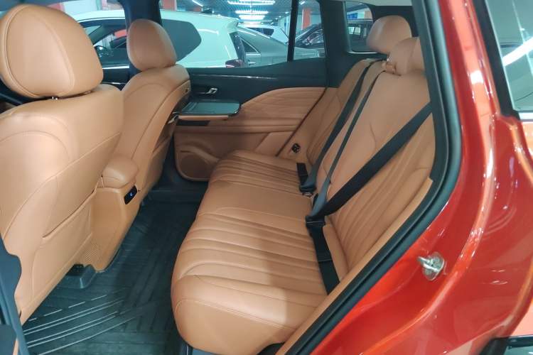 Used AION V 2024 Aion Tyrannosaurus 650 LiDAR Edition Left Rear Seat